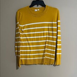 GAP Mustard Yellow Knit Sweater